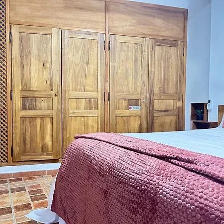 Retama Apartment *